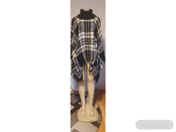 Black Plaid Poncho - The Fix Clothing