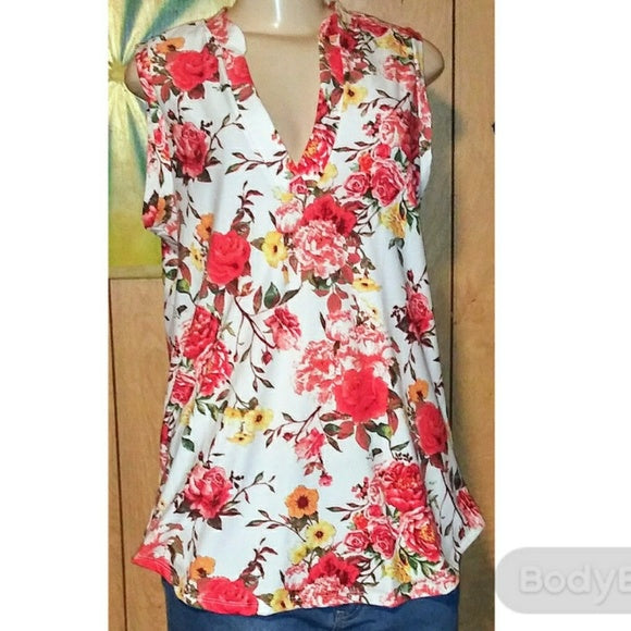 Floral Blouse Red Betsy - Plus Size - The Fix Clothing